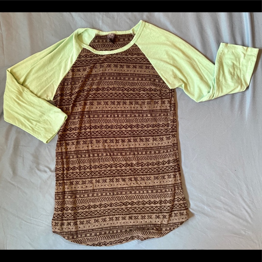 Casual tee